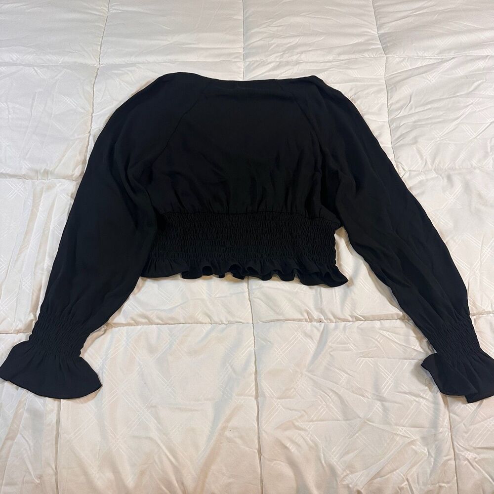 Style Rack Cropped Blouse - Picture 2 of 5
